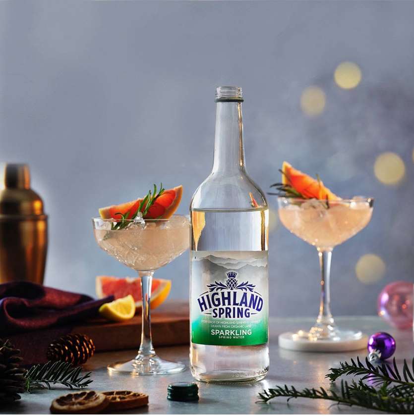 Spring water HIGHLAND SPRING SPARKLING 0,75 L