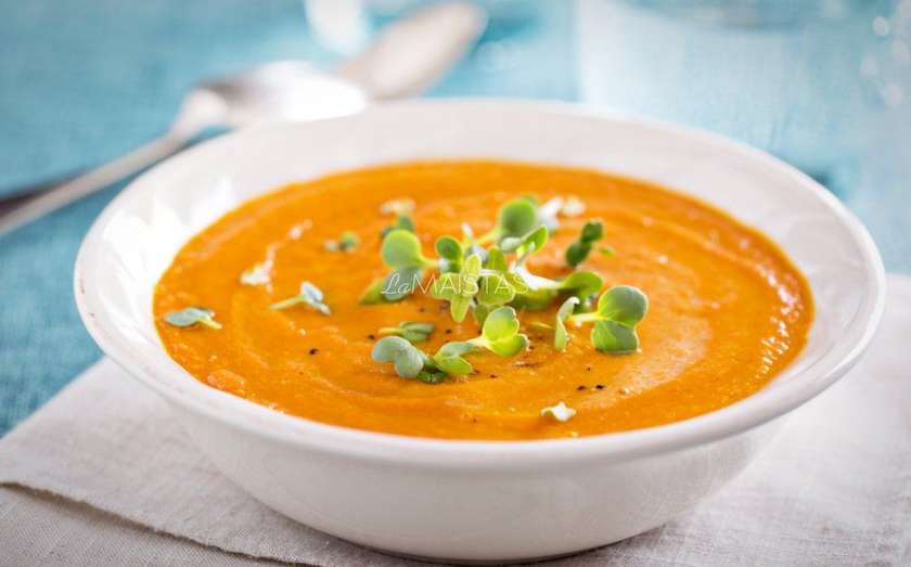 Kreminė moliūgų sriuba su vištiena  ( antra dienos sriuba)