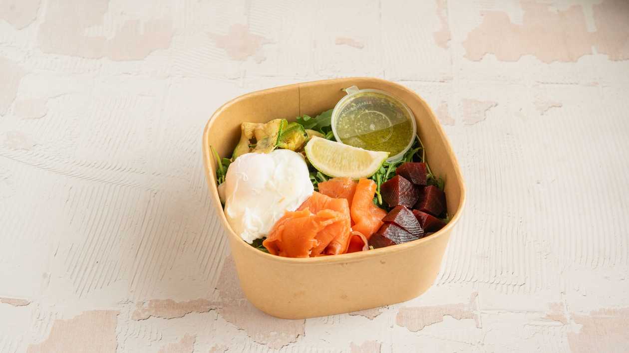 Smoked Salmon Beetroot Salad