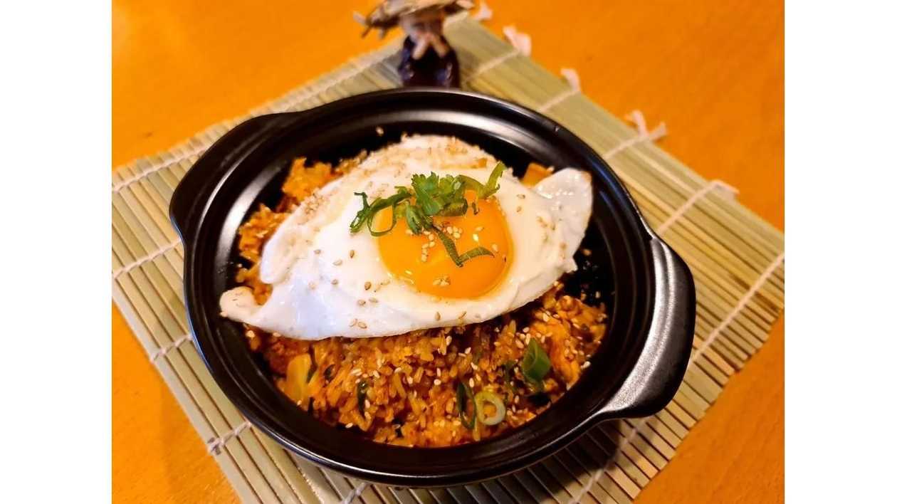 Com Rang Kim Chi - Orez prajit cu Kim chi