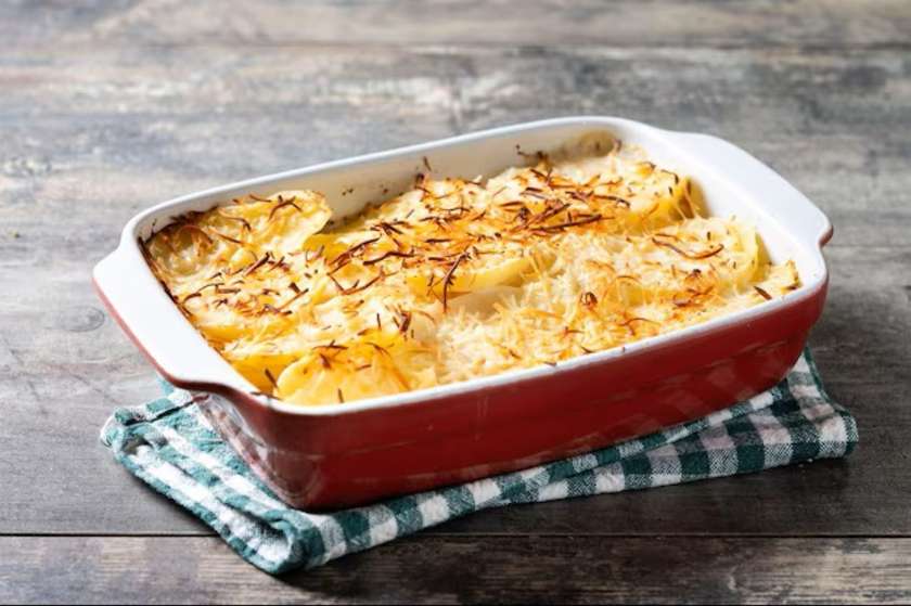 PORCINI SPREAD GRATINATED WITH HARD CHEESE