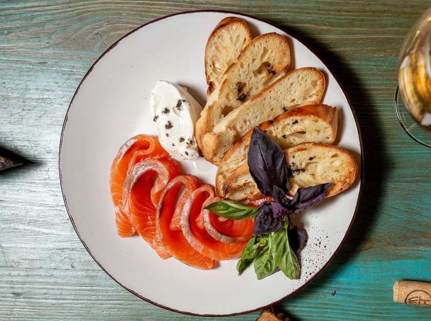 Lightly salted salmon with cream cheese