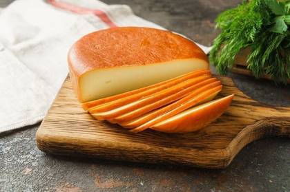 Georgian Farm cheeses: Smoked suluguni