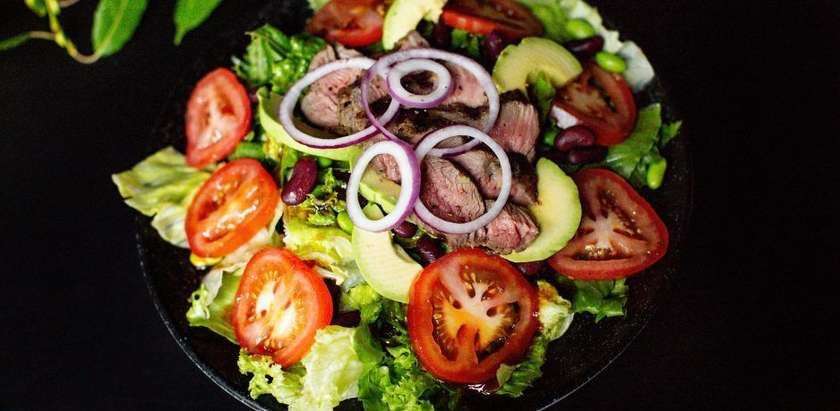 Jautienos išpjovos salotos