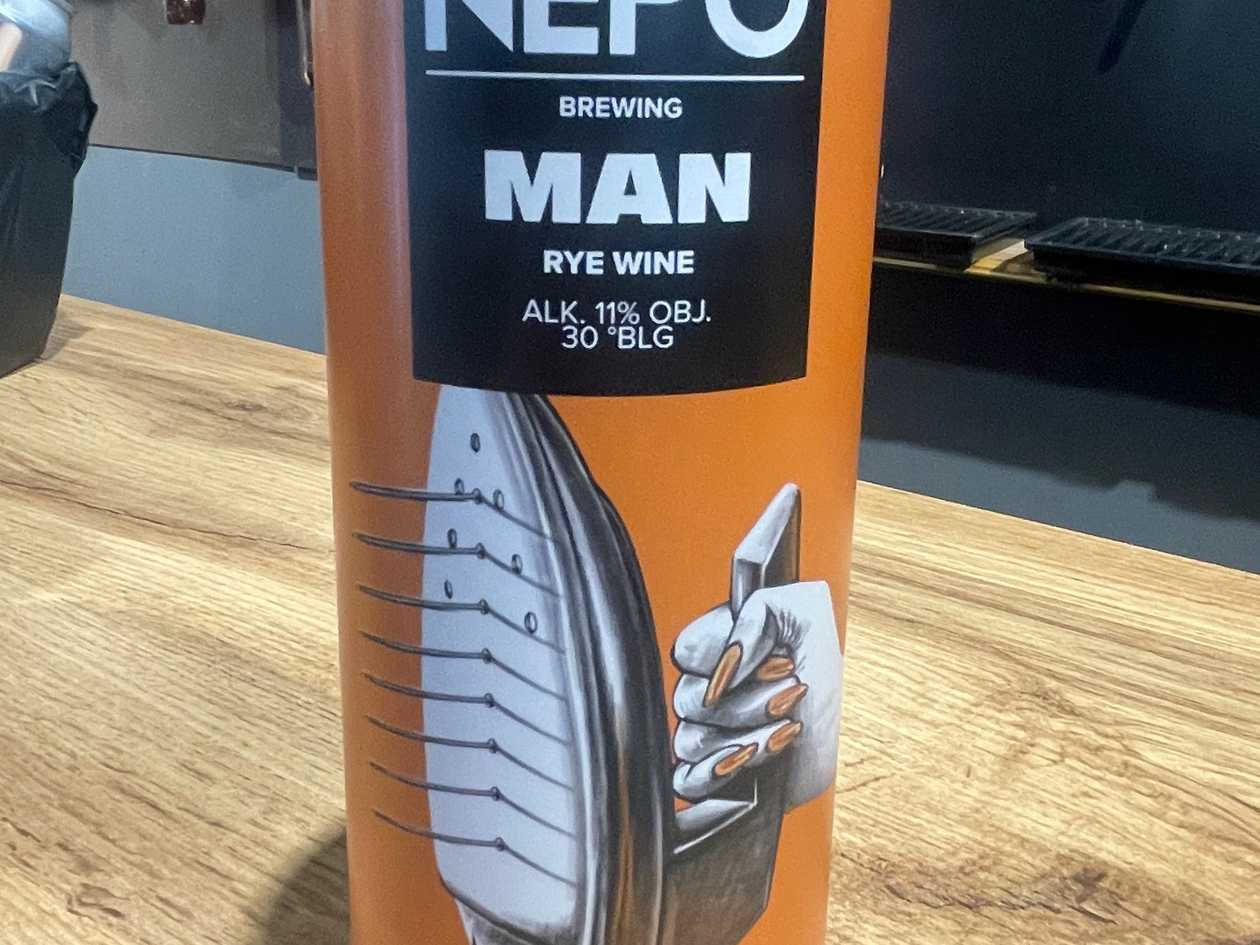 NEPO - MAN RYE WINE -ALK.11%OBJ 30 BLG