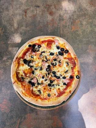 Pizza quattro stagioni