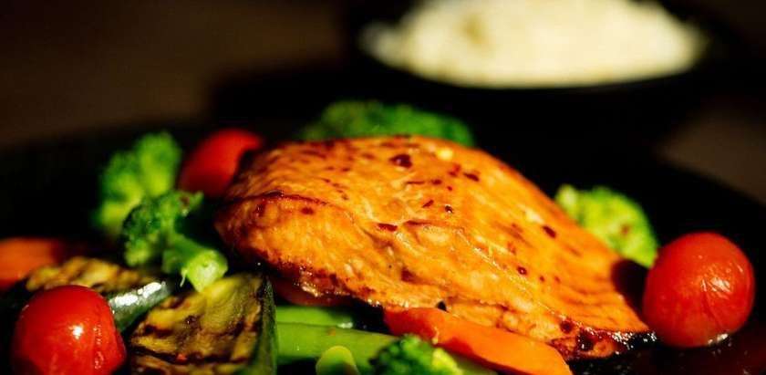 Krosnyje kepta lašiša