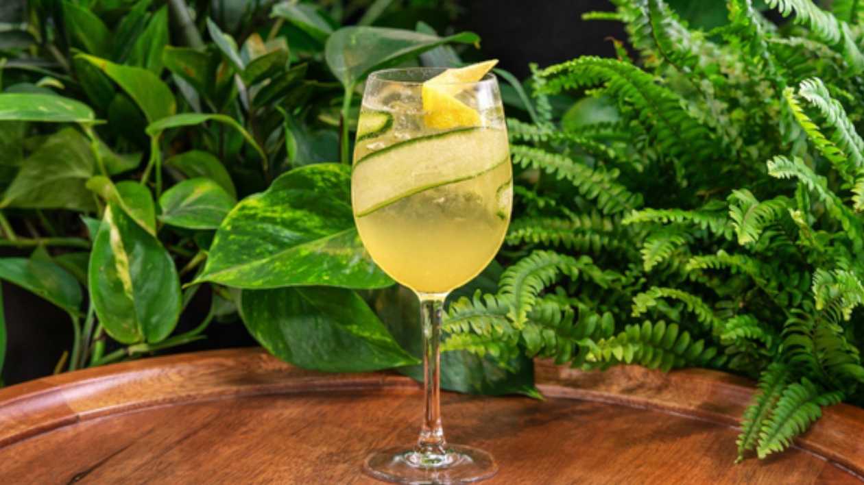 Limoncello Spritz