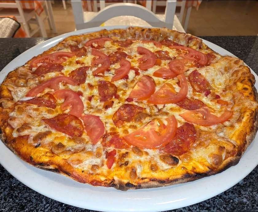 🎁 2x1 Pizza Milana med. ⭐️⭐️⭐️⭐️⭐️( 29 cm)