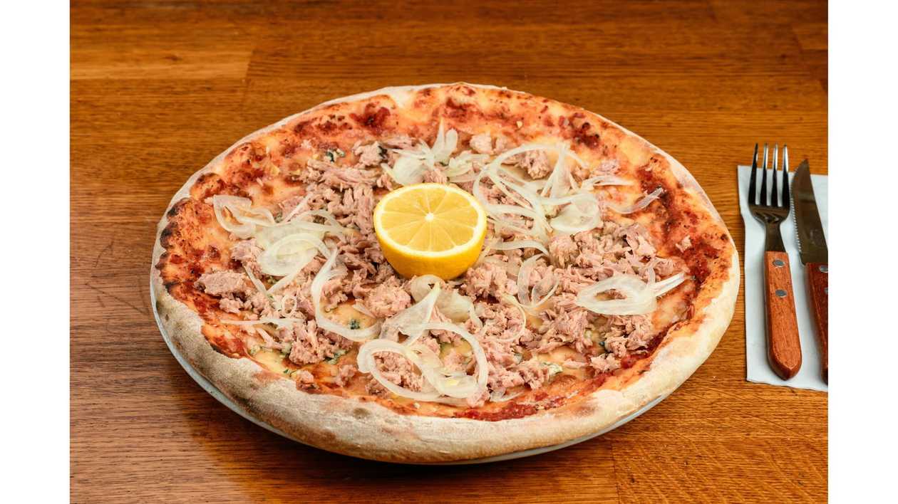 Pizza Tonno