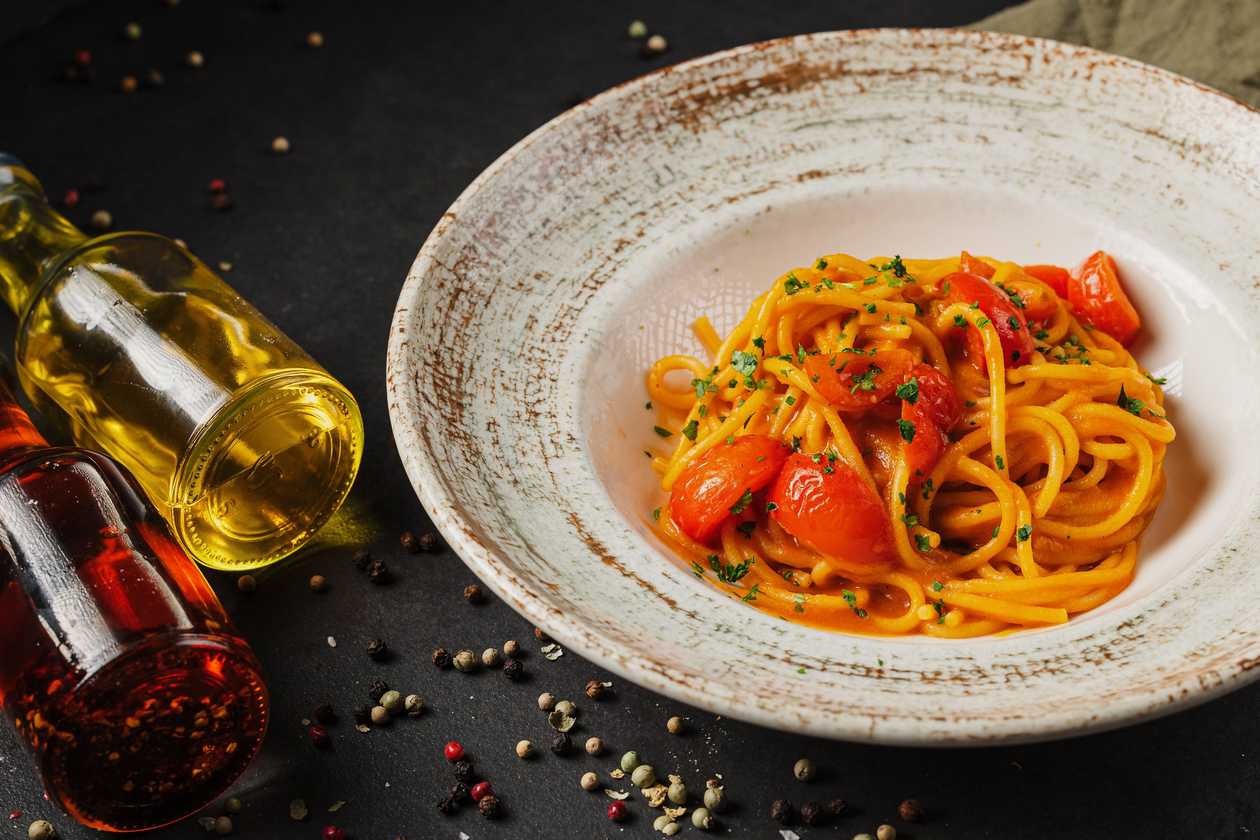 Spaghetti with Tomato Sauce