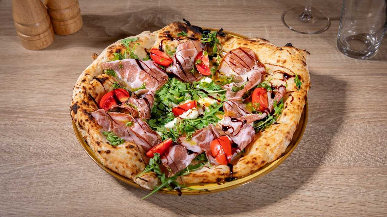 Pizza Vento Napoletano – prosciutto crudo & bufala
