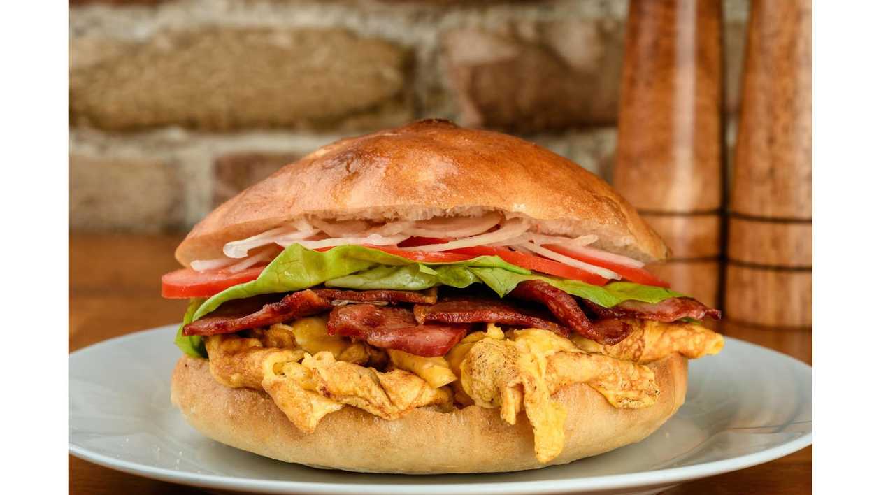 Omelette with Bacon Sandwich