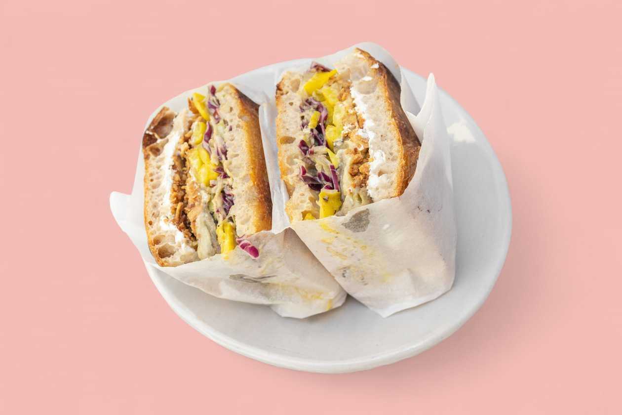 2x1 Deli Crunchy Sandwich