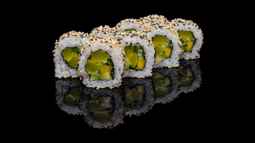 Mango and Kanpyo Roll (8 pieces)