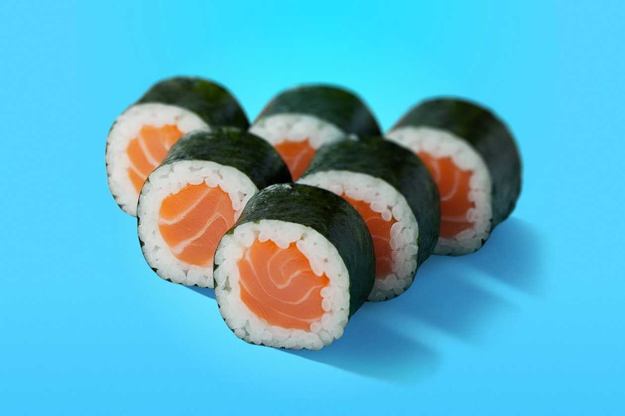 Suitsulõhe maki (6 tk)