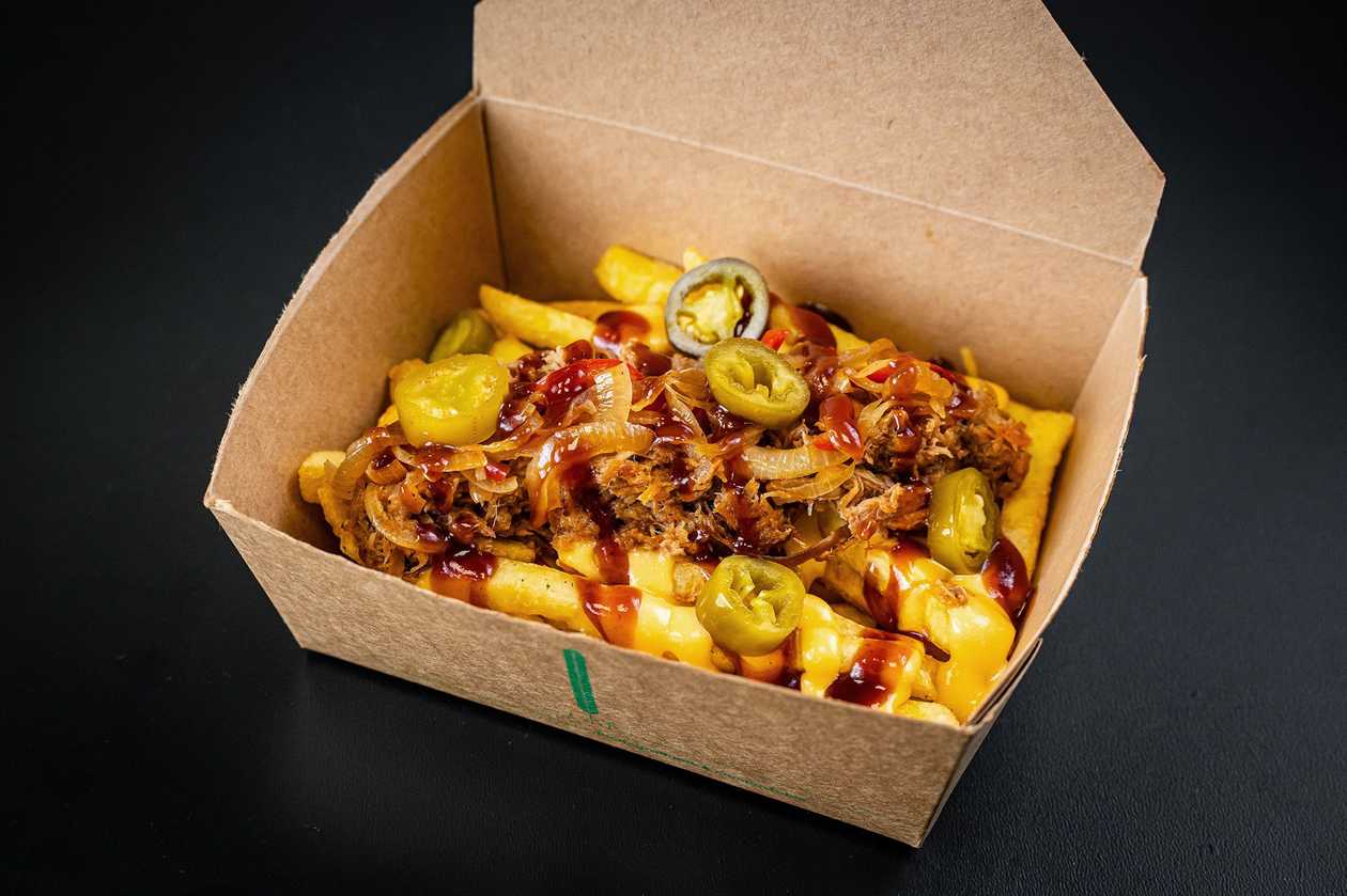 PULLED PORK LOADED FRIES 400Gr