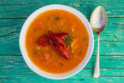 Supă cu Fructe de Mare Acră Picantă