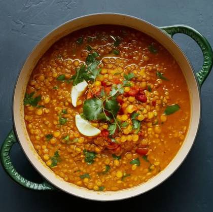 Dal Tadka Vegetariano com Arroz