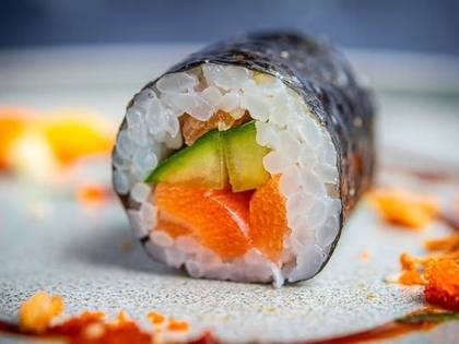 Lõhe-kurgi Hosomaki 8tk