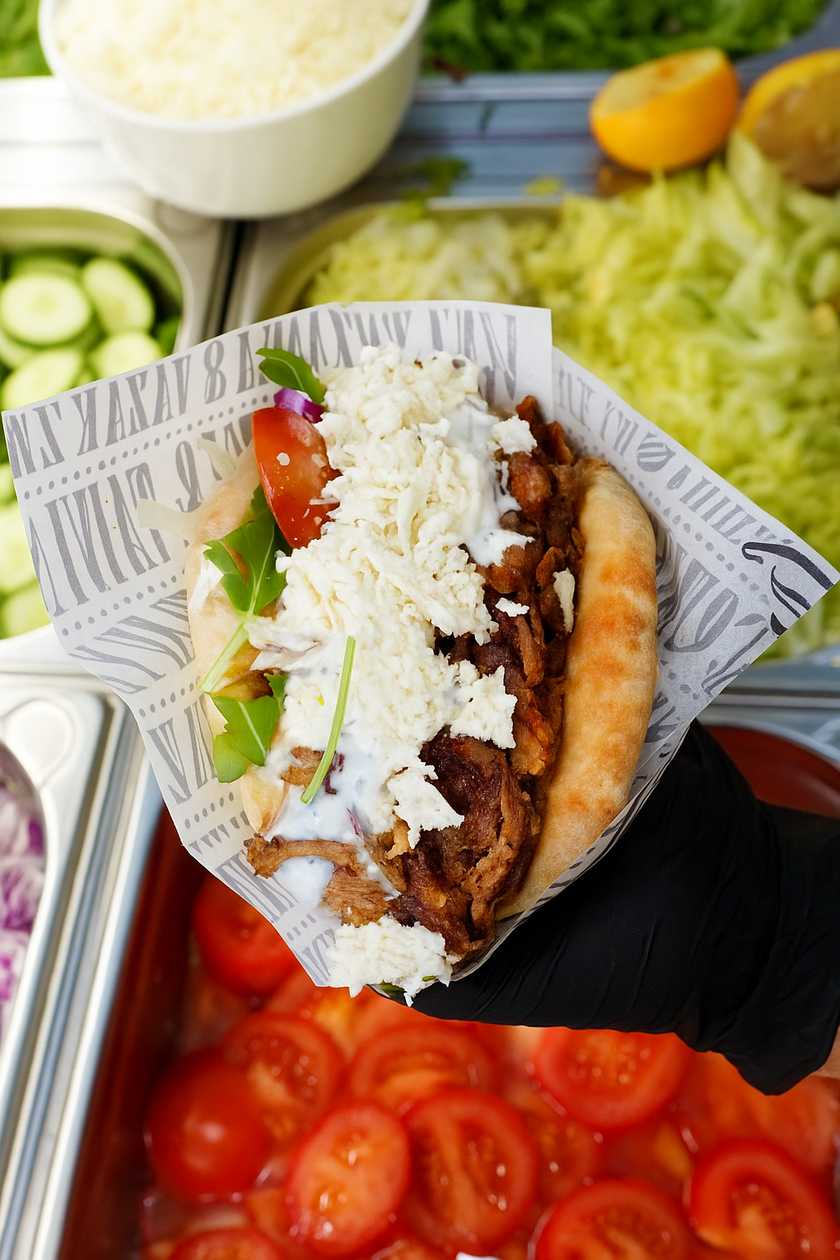 Gyros v čerstvém pita chlebu