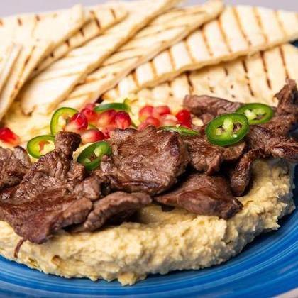 Hummus cu Mușchi de Vită