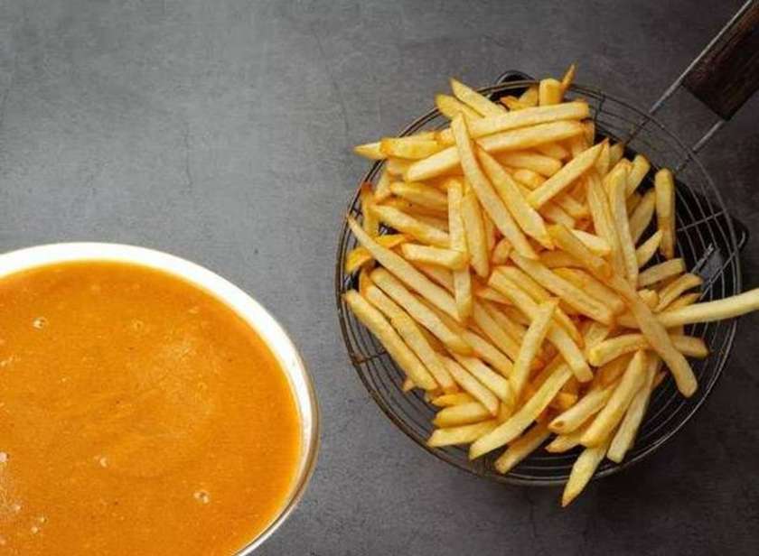 French Fries with Francesinha Sauce