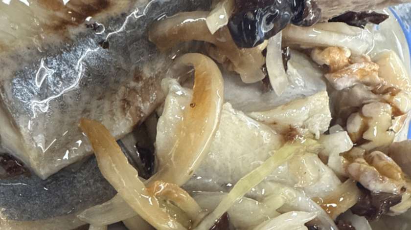 Herring with Plum and Walnut 400 g