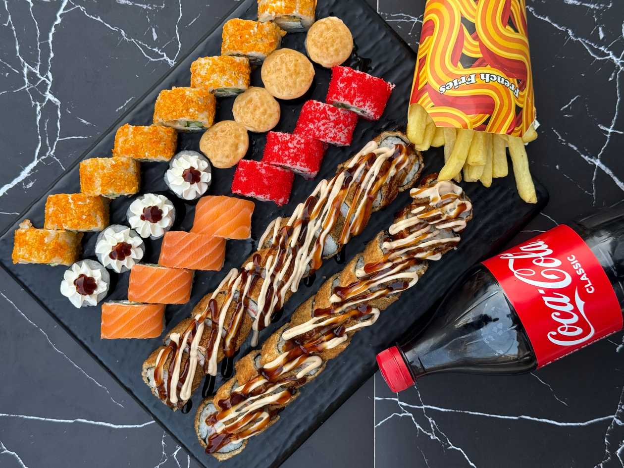 Möhtəşəm cümə 44 ədəd coca cola və fri