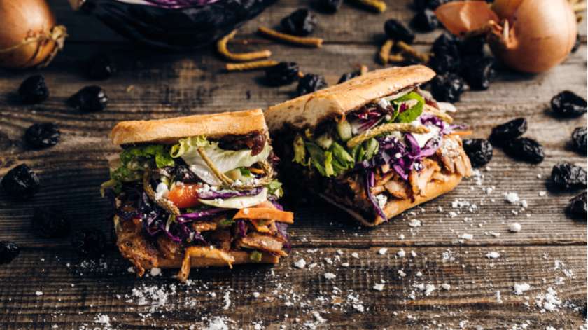 Duża bułka „Kurlewna Śnieżka na ostro"