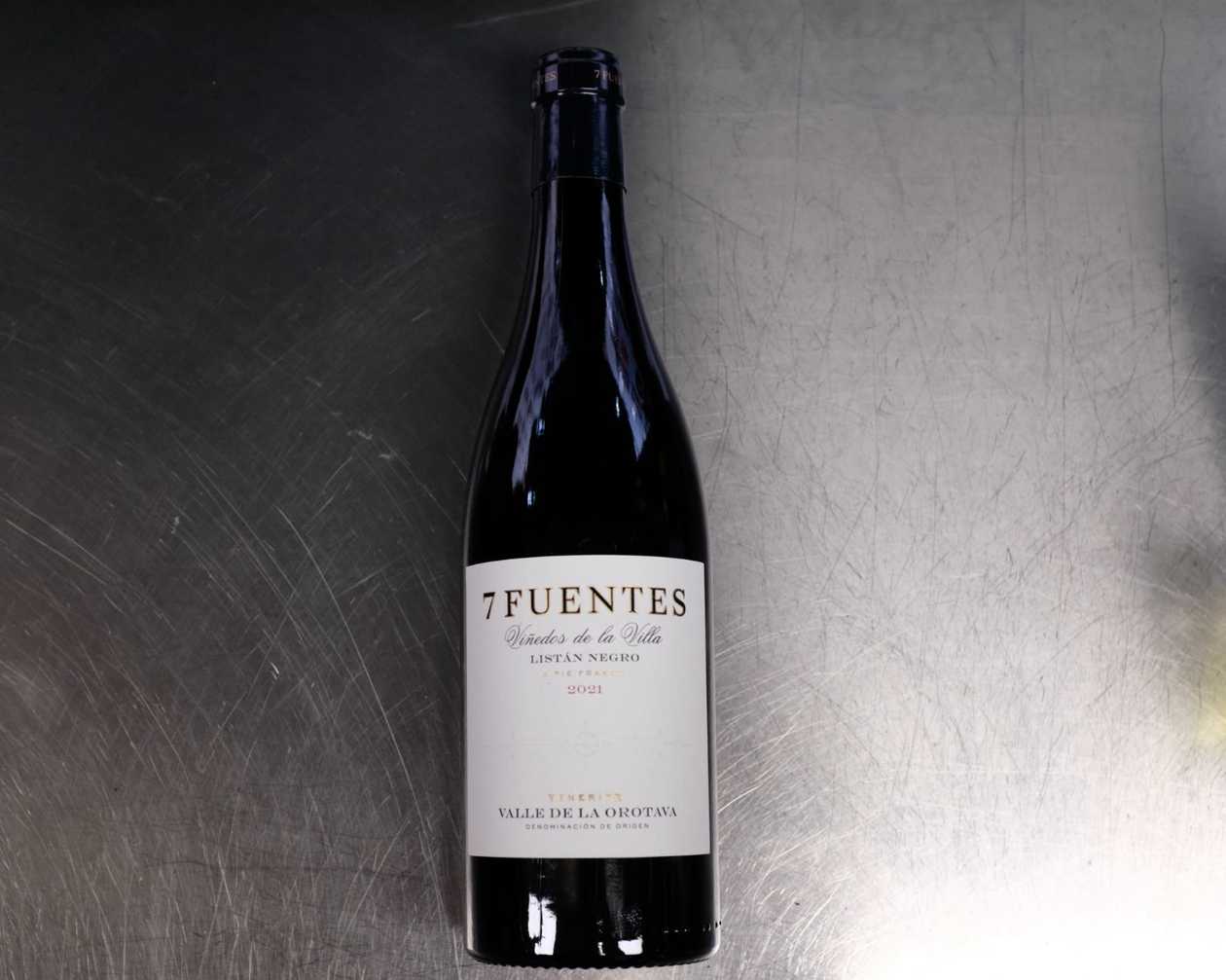 7 Fuentes Red Wine