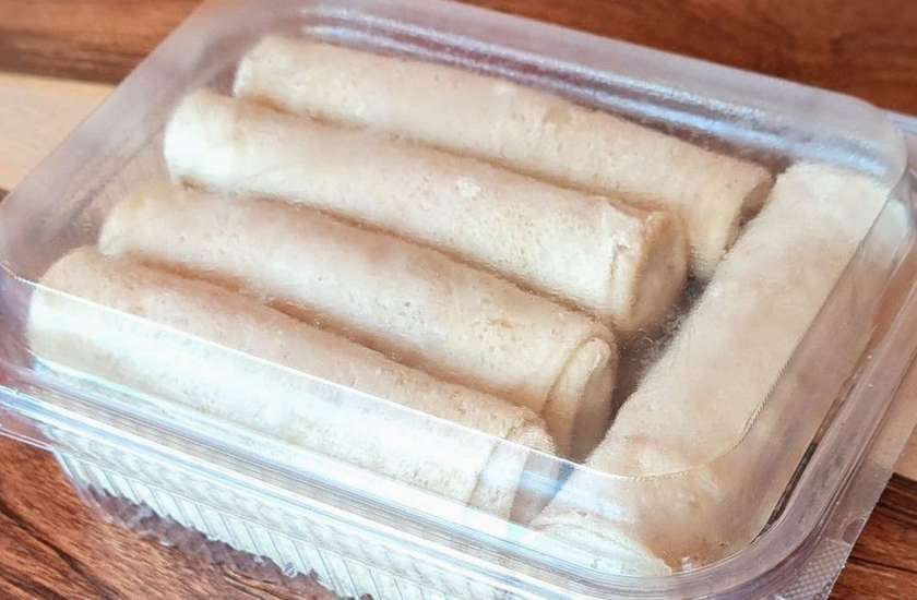 Frozen Spring Rolls Packed (10 pieces)