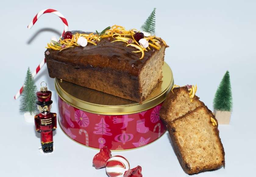 Morkų riešutų keksas