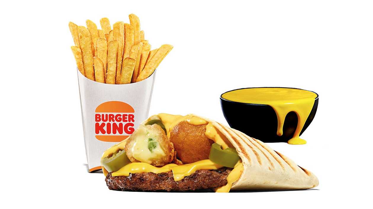 Chilli Cheese Beef Pocket / Chilli Cheese Chicken Pocket / Plant-based Chilli Cheese Pocket Menu