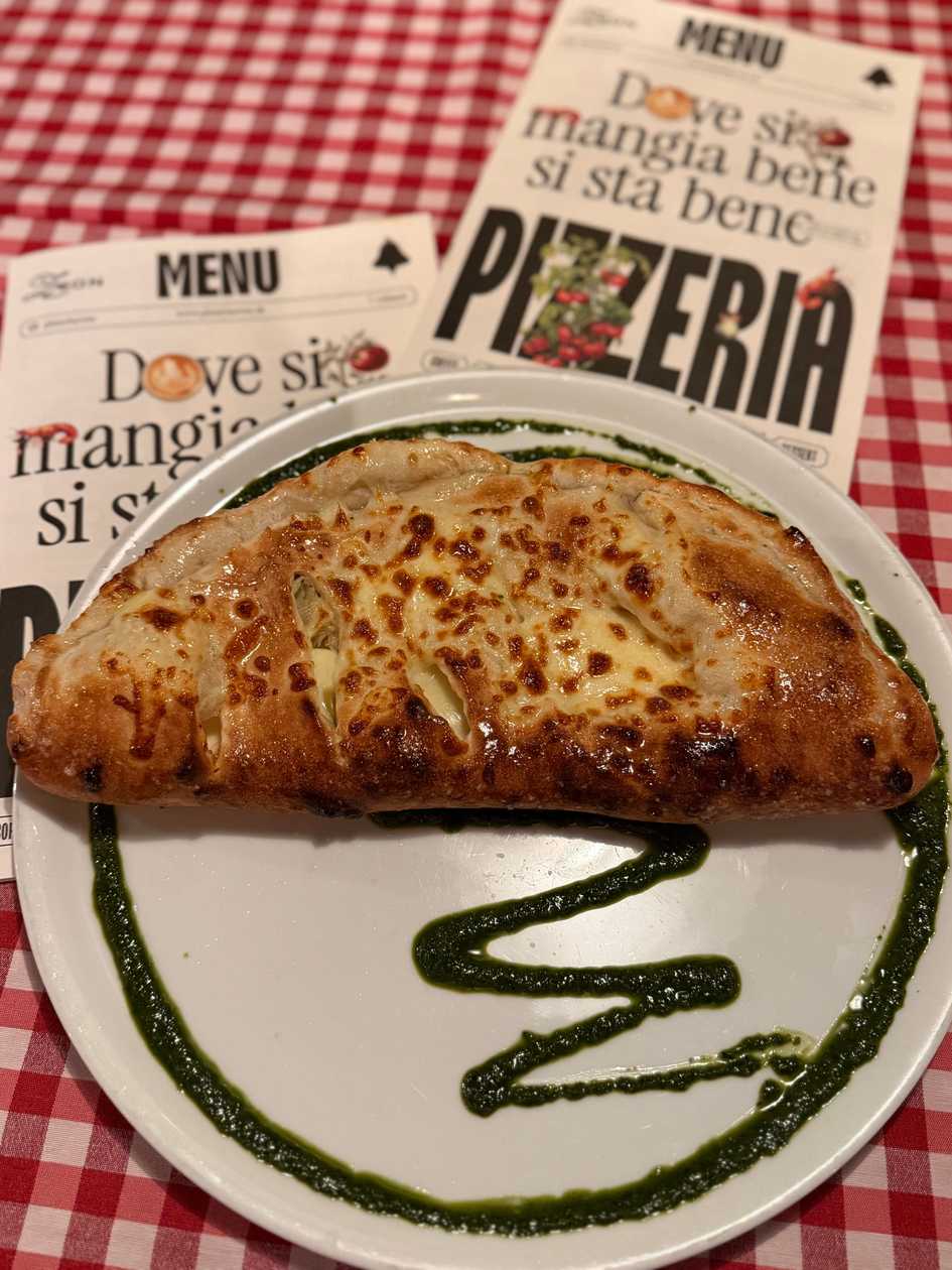 Calzone with Garlic