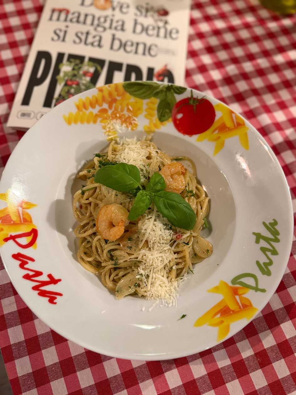 Spaghetti aglio olio s krevetami