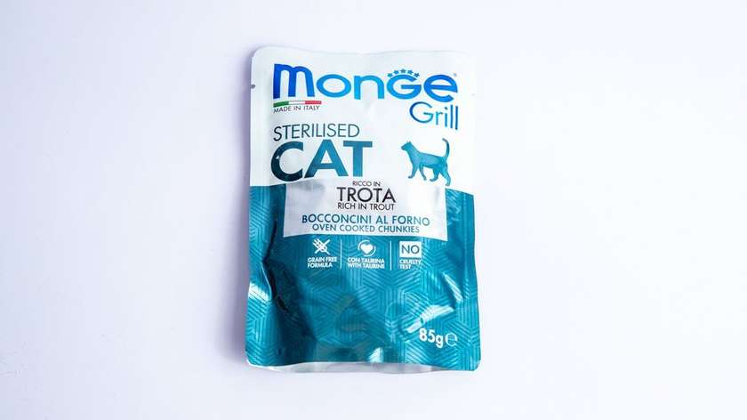 Monge Chicken Sterilized Adult Dogs 400g