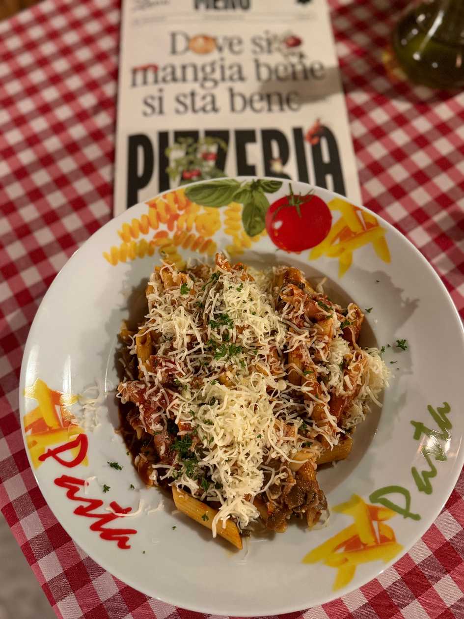 Maccheroni tomato