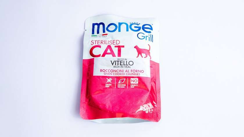 Monge Gold with Salmon for Cats 85g