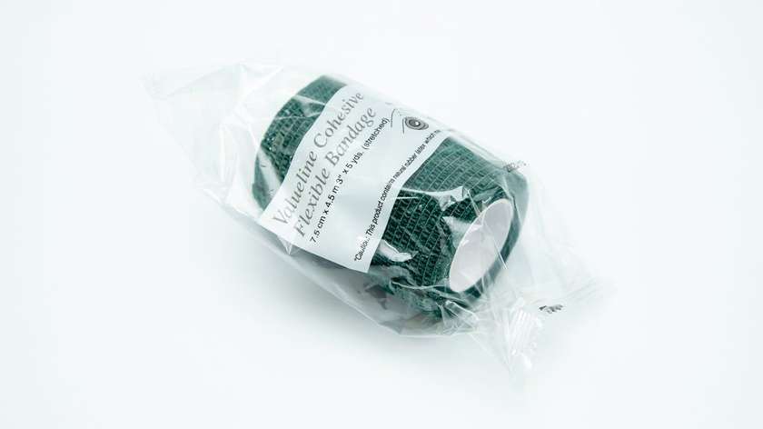 Bandage Tape for Dogs and Cats - 2.5cm x 10m (Colors Vary)