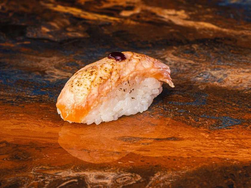 NIGIRI OPALANY ŁOSOŚ