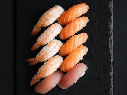 NIGIRI BOX (10 SZT.)
