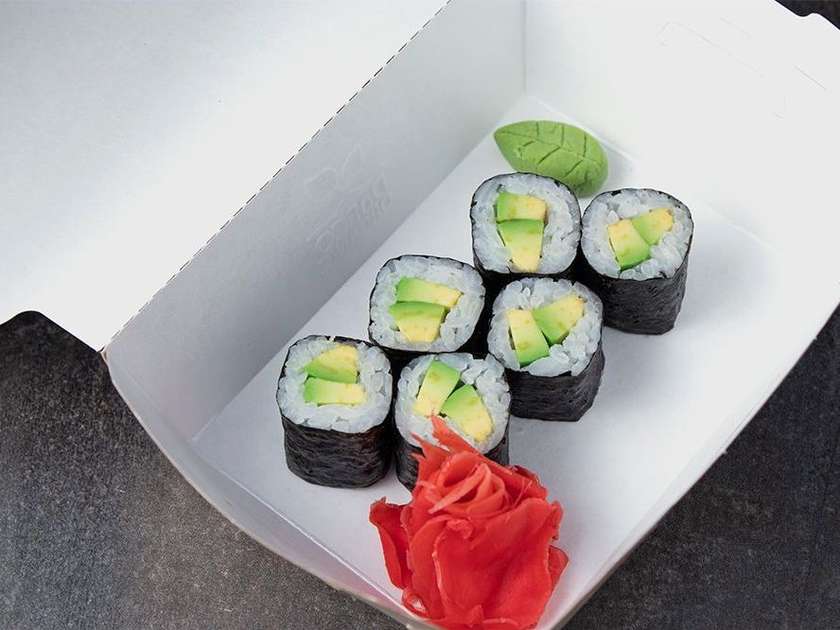 РОЛ МАКІ З АВОКАДО