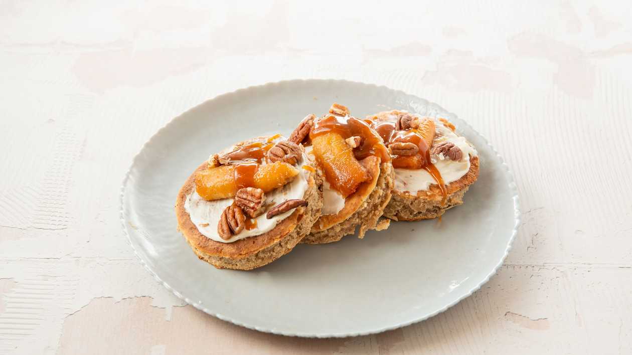 Oat Pancakes with Caramelized Banana