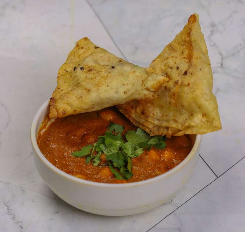 Chana Samosa Chaat
