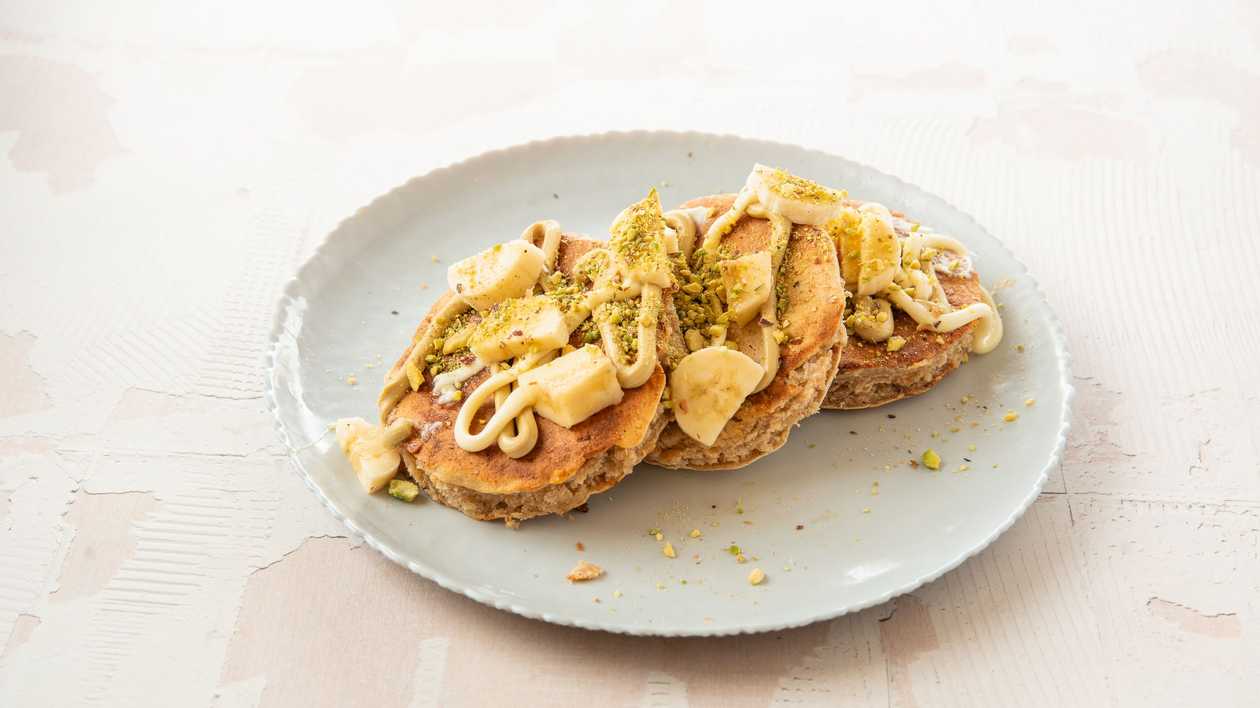 White Choco Pistachio Pancake