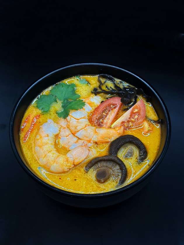 Суп Том ям з креветкою