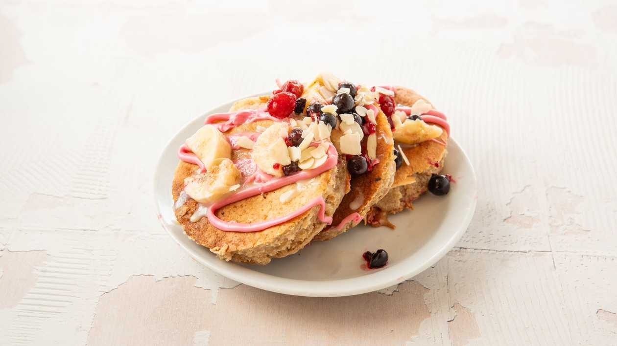 Oat Pancakes with Strawberry Spread