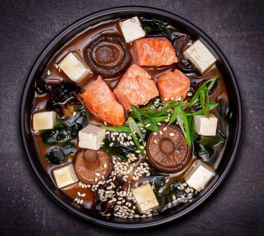 Місо суп з лососем