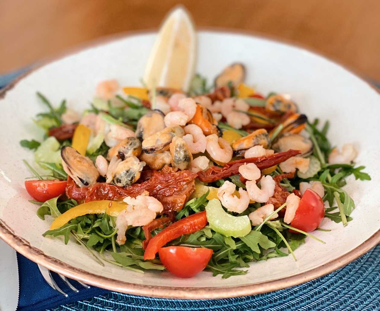 Салат з морепродуктами
